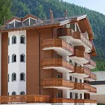 B33 By Interhome Apartament